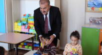 Atatürk İlkokulunu Ziyaret Etti